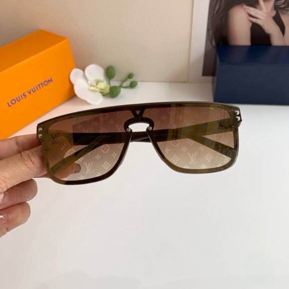 Louis Vuitton Women\'s Brown Sunglasses main image 4